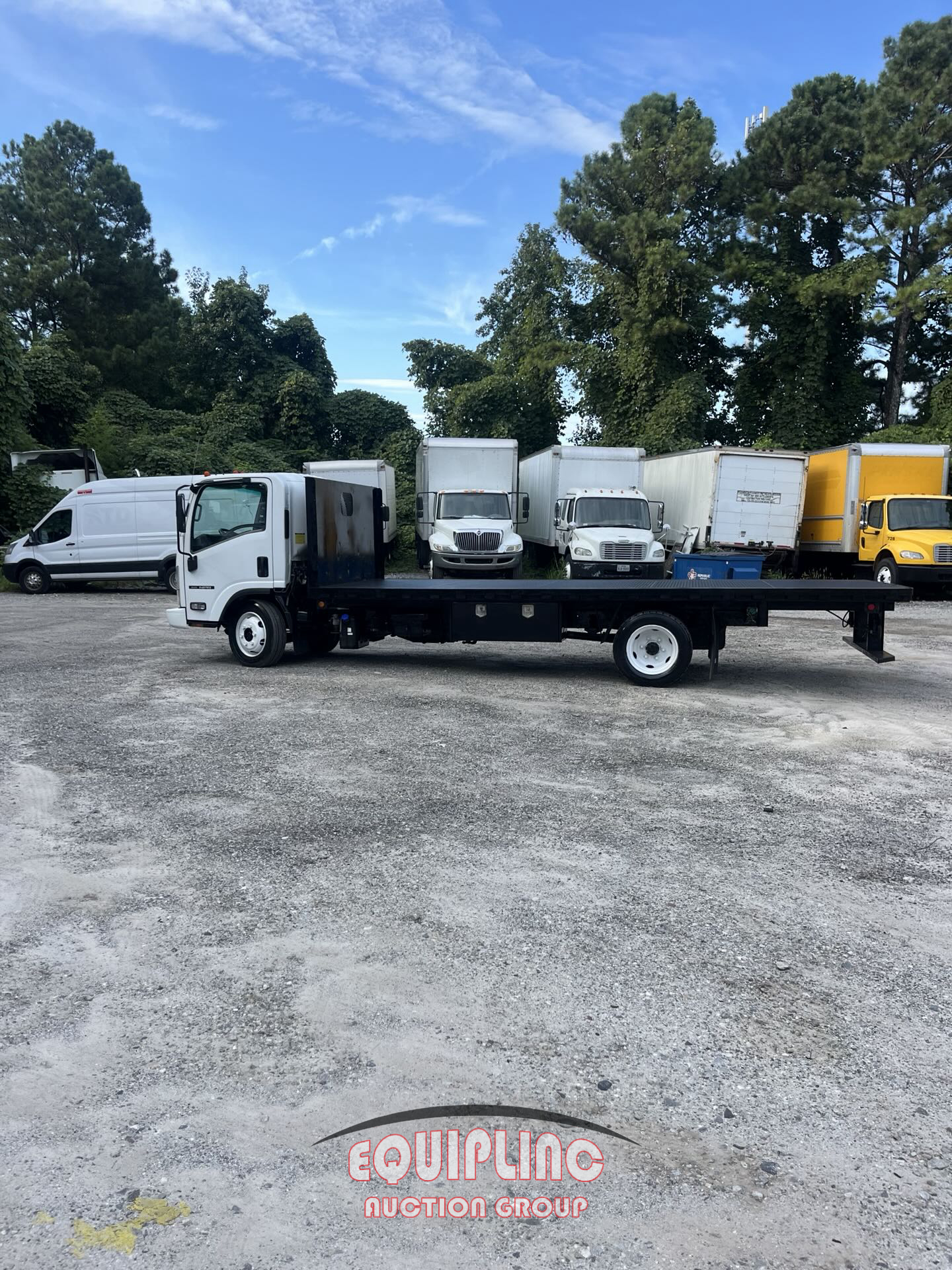 2013 Isuzu NRR