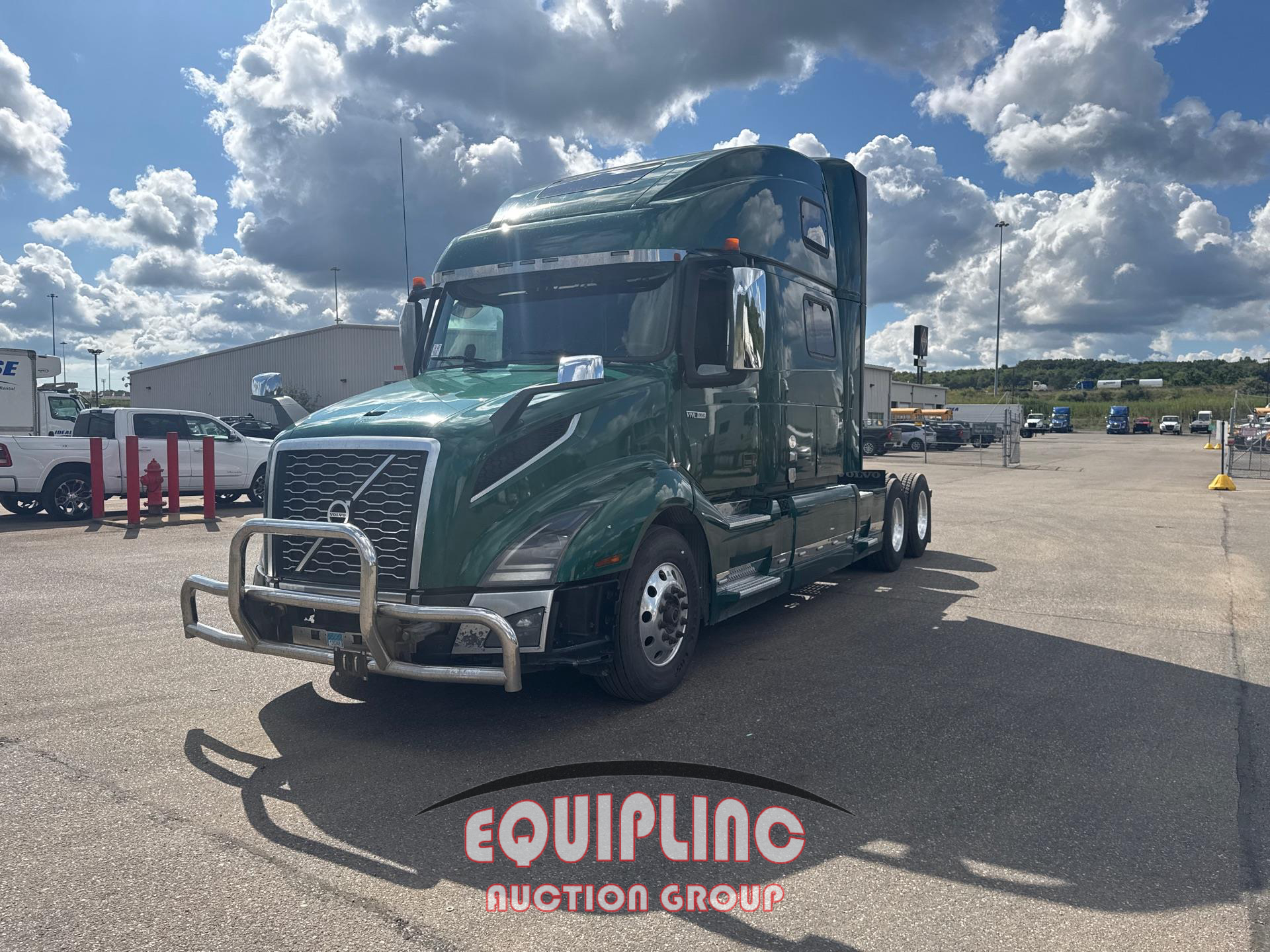 2020 VOLVO TRUCK VNL