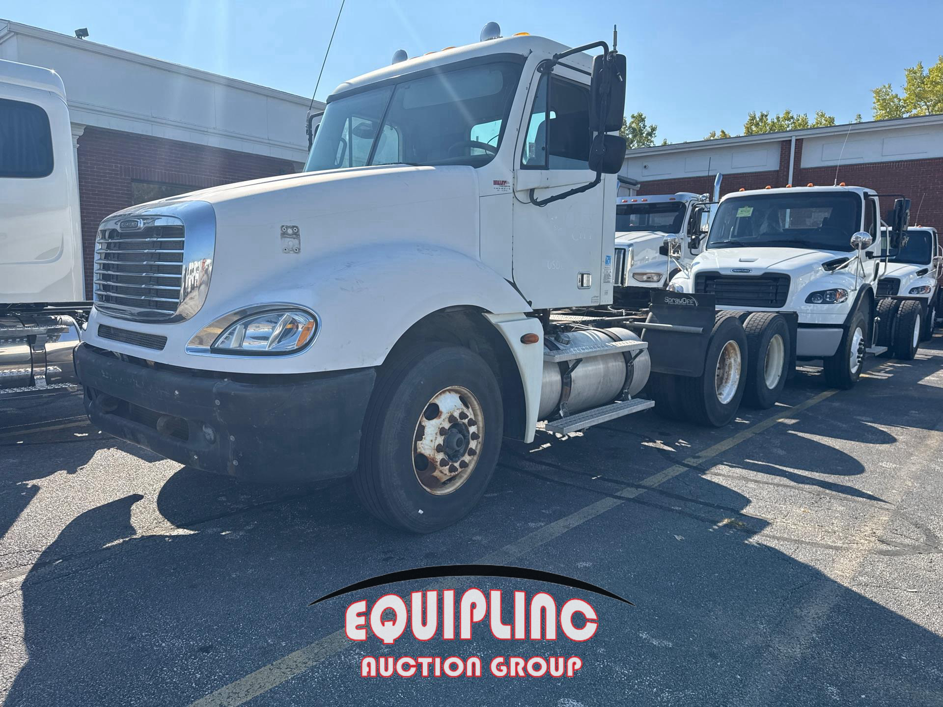 2006 Freightliner CL120