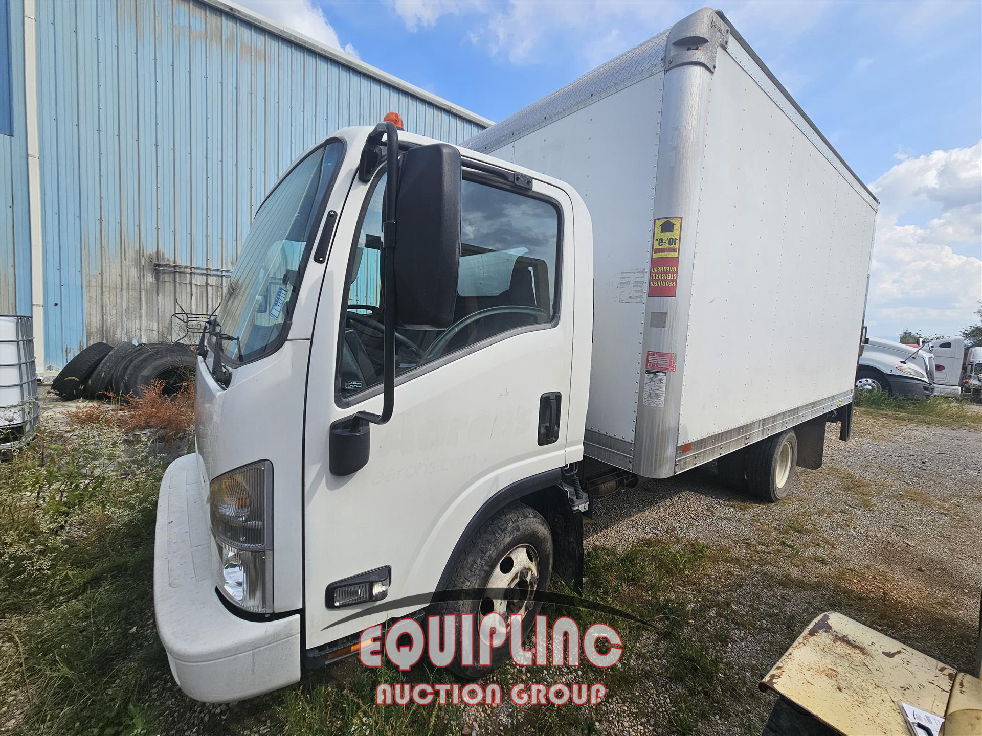 2025 Isuzu NPR
