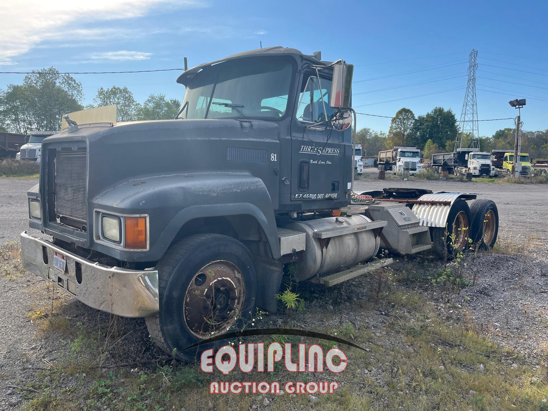 2001 Mack CH613