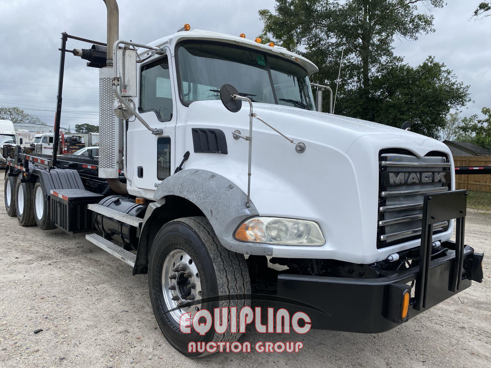 2007 Mack CTP (Granite)