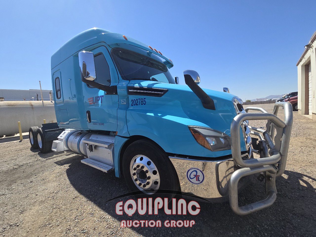 2020 Freightliner CA126