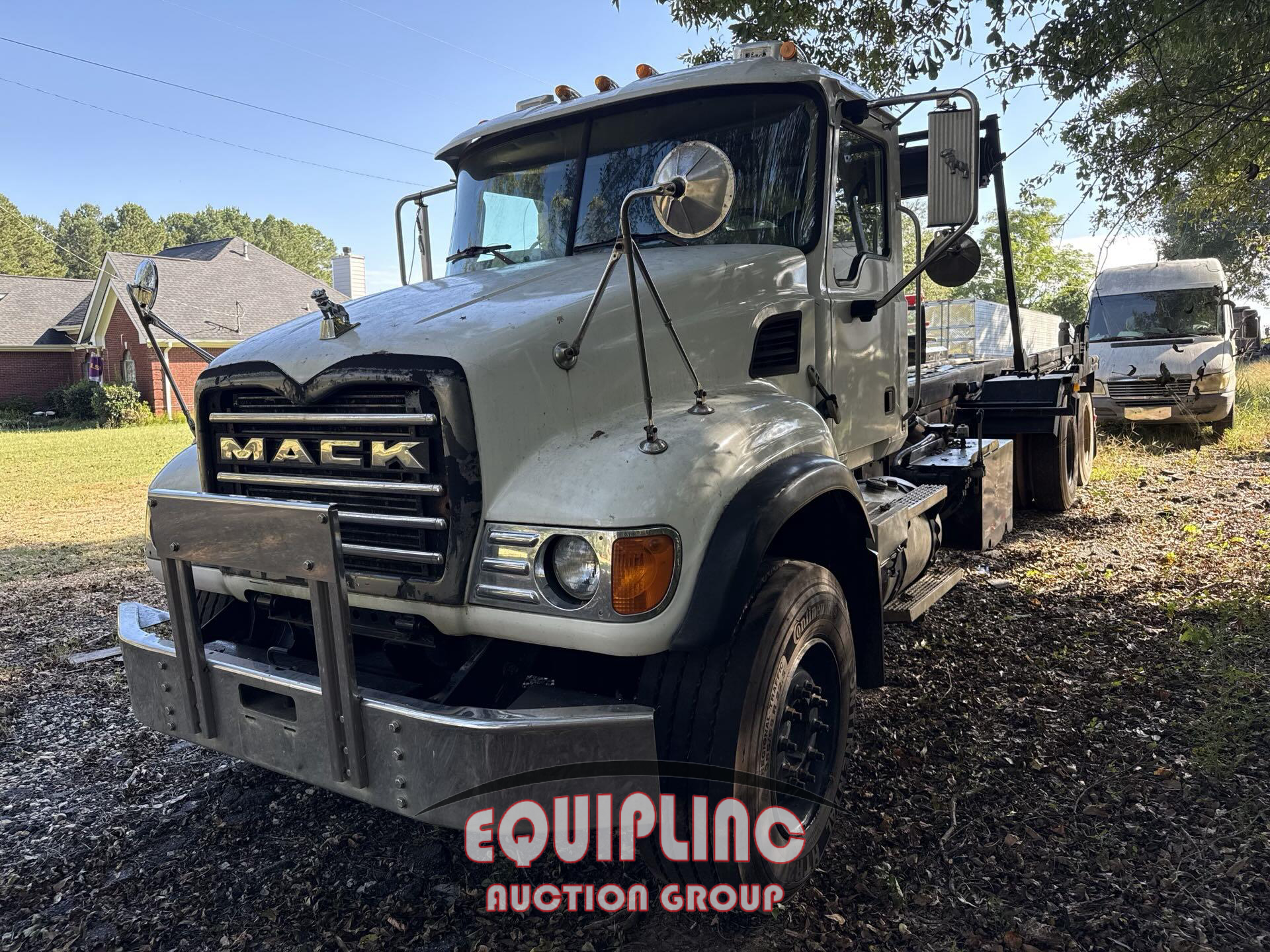 2007 Mack CV713