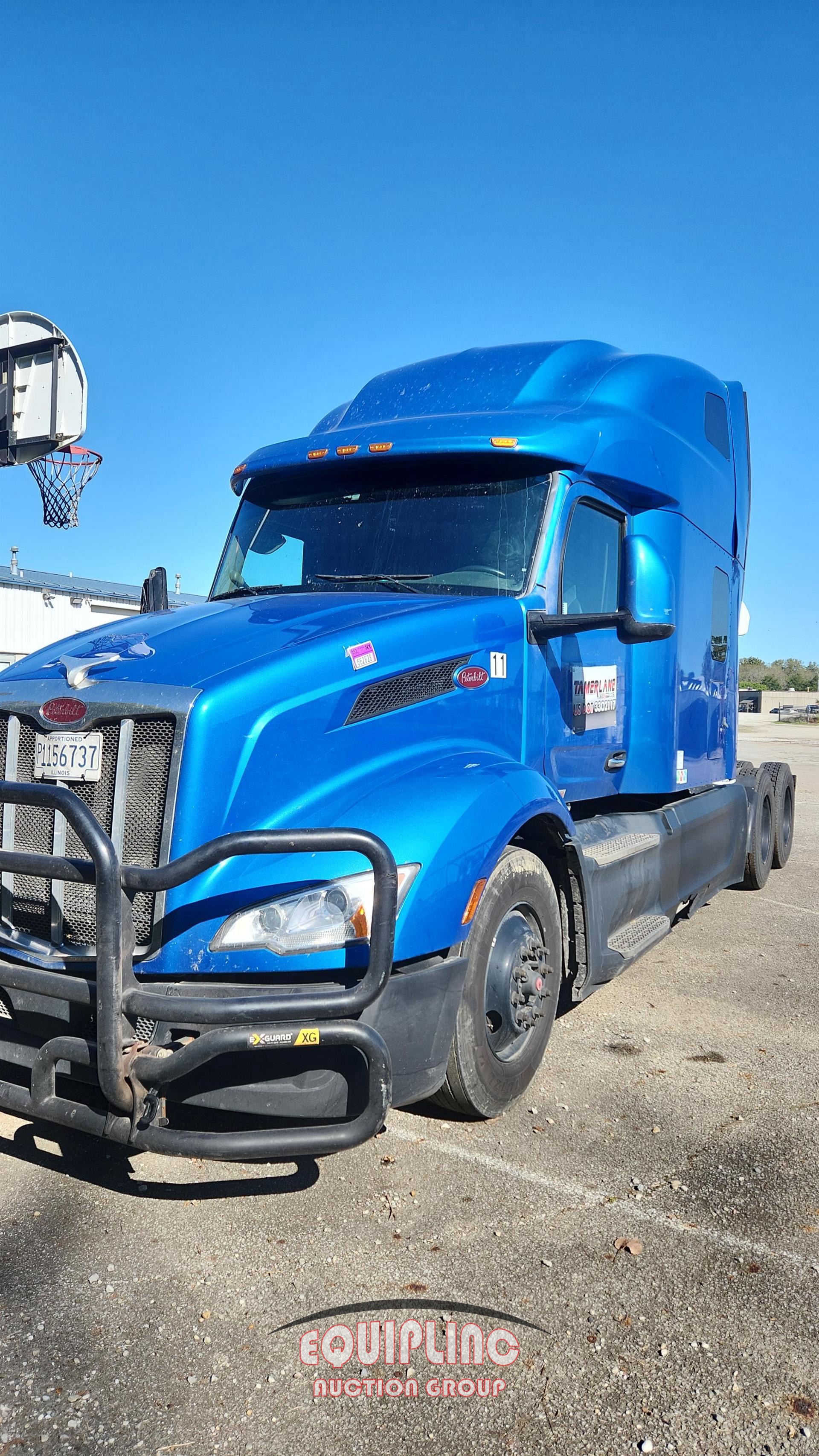 2023 Peterbilt 579