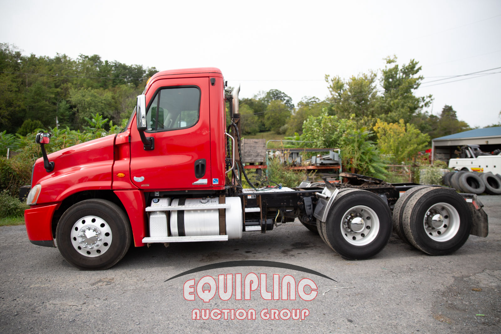 2011 Freightliner CASCADIA