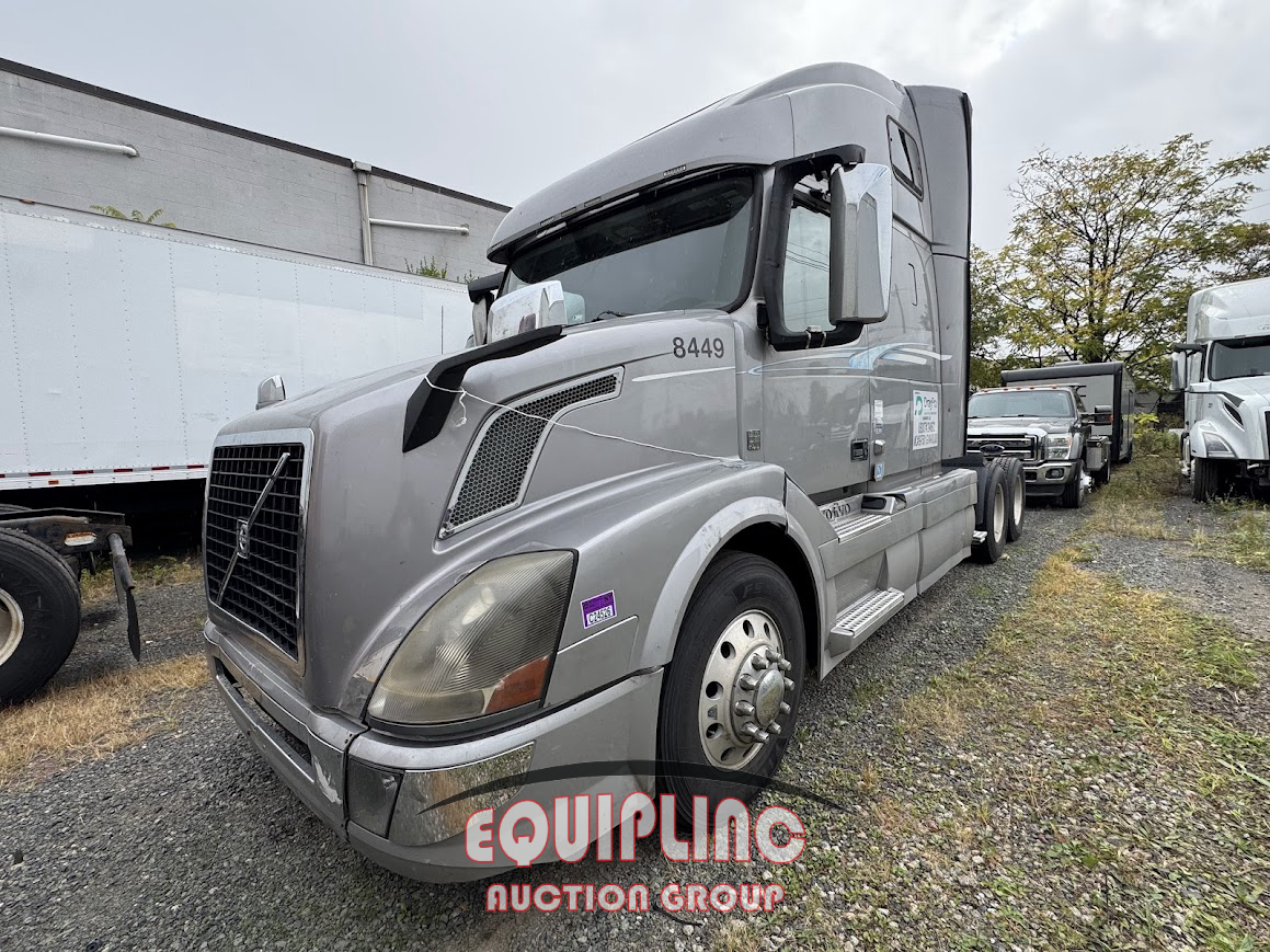 2016 Volvo VNL760