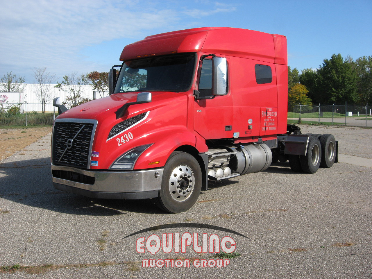 2021 Volvo VNL740