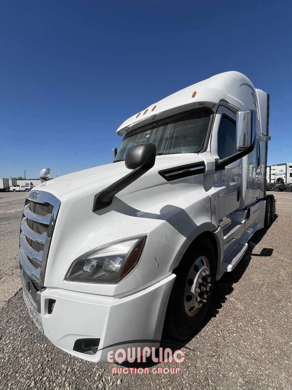 2020 Freightliner CASCADIA 126