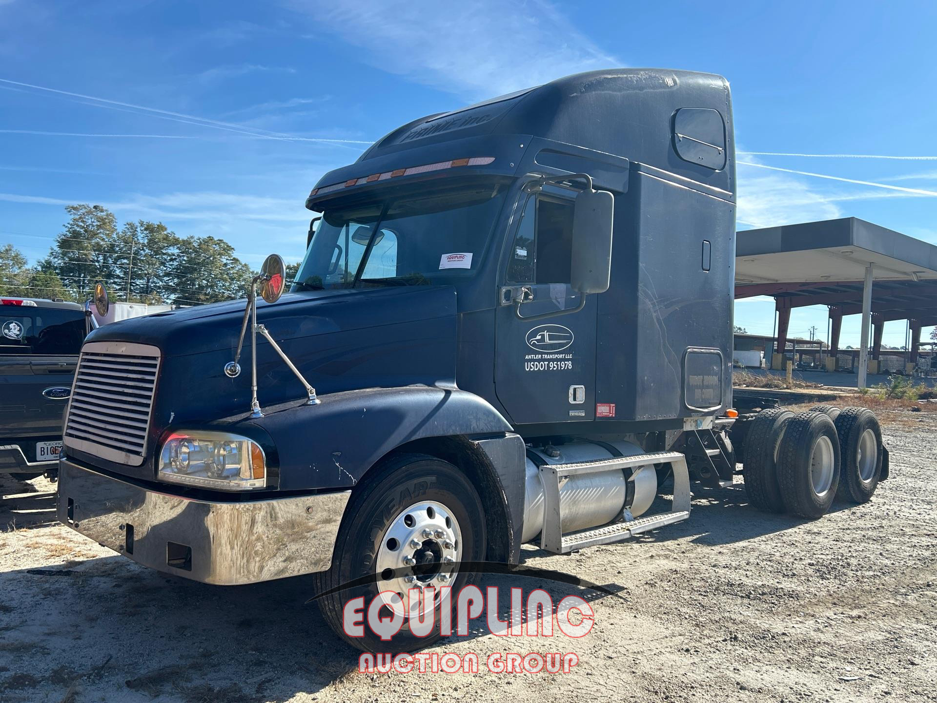 2004 Freightliner CST120