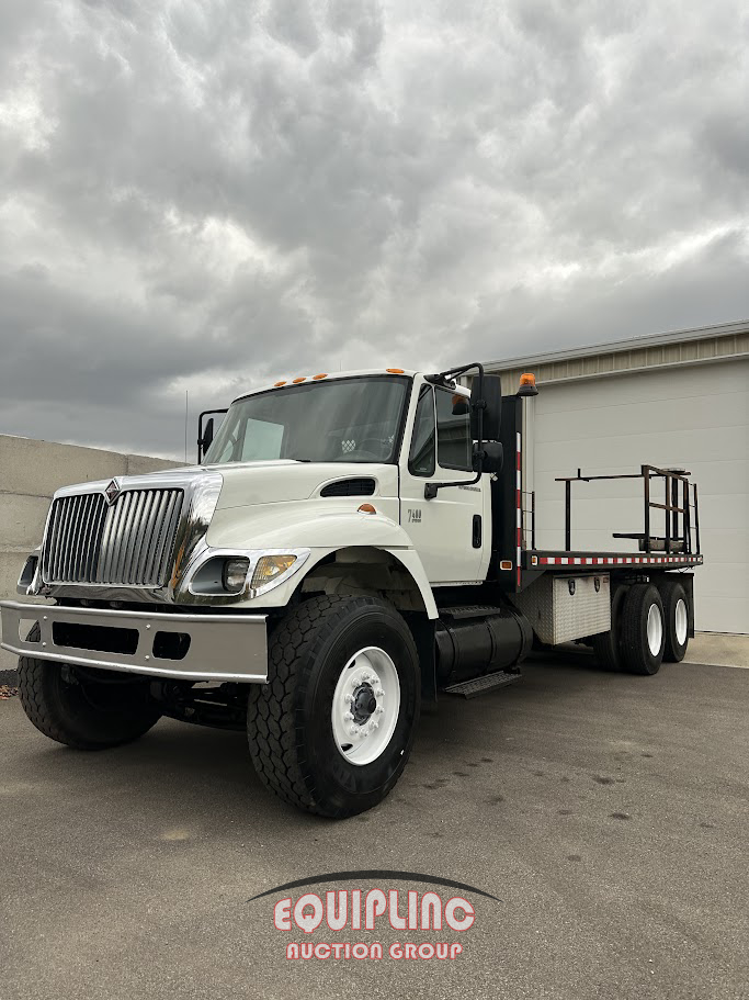 2004 International 7400