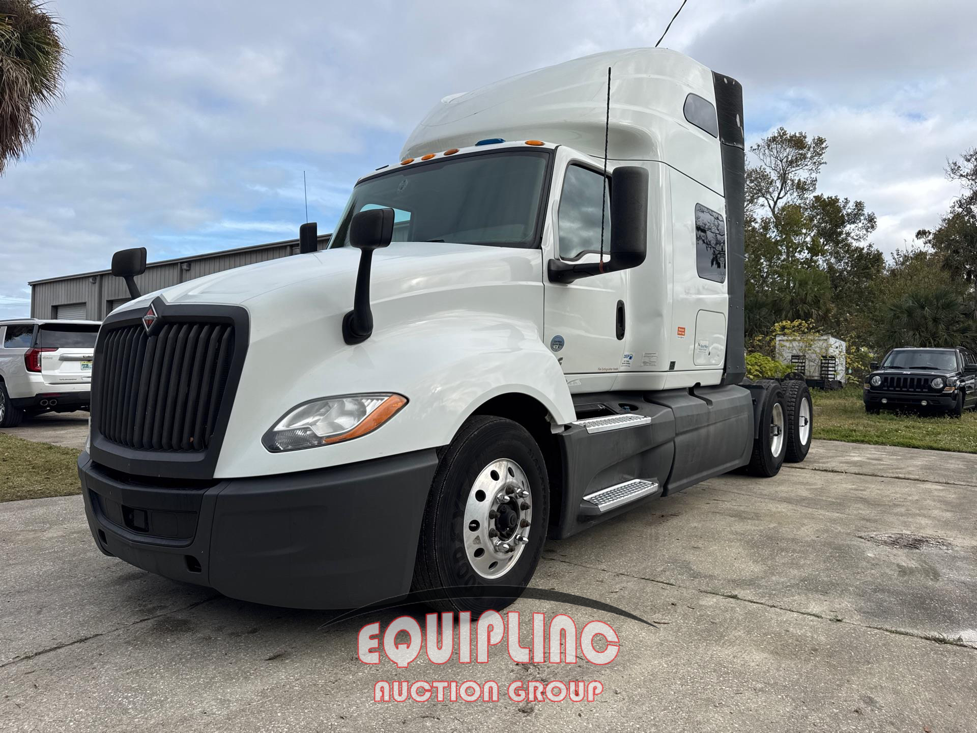 2019 International LT625