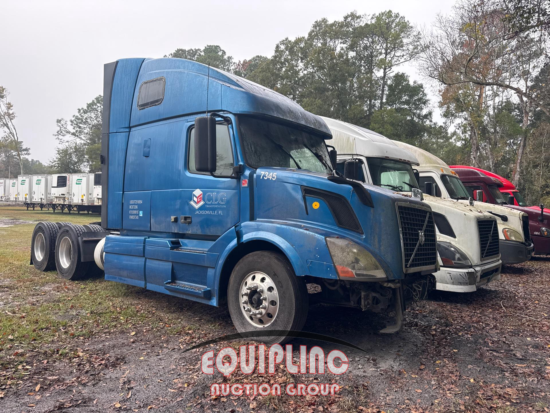 2011 VOLVO TRUCK VNL