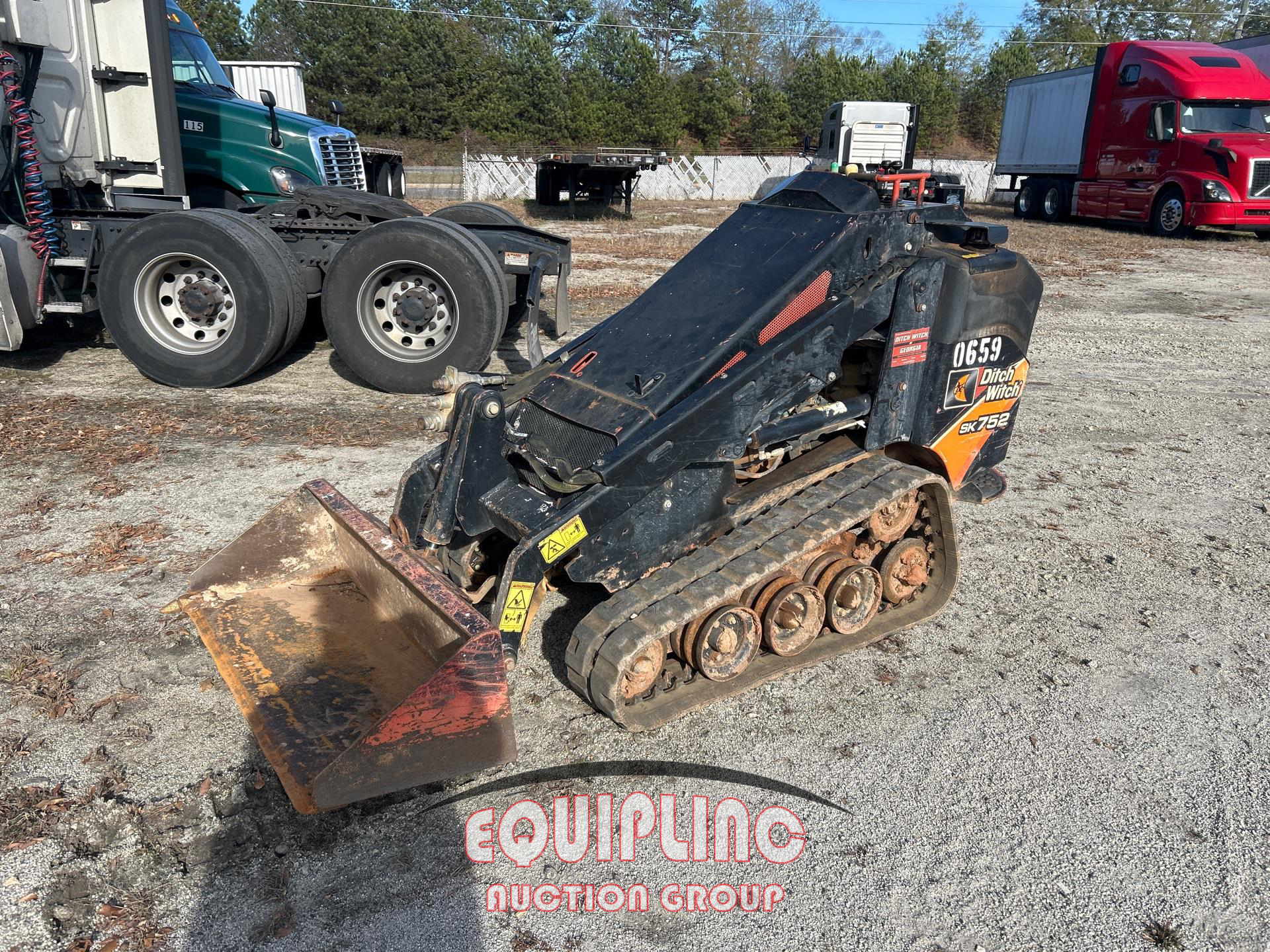 2017 Ditch Witch SK752