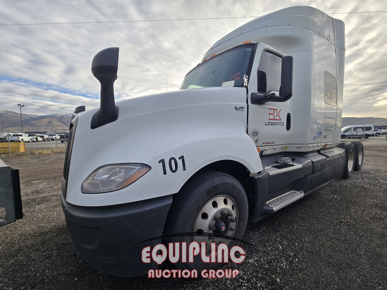 2019 International LT625