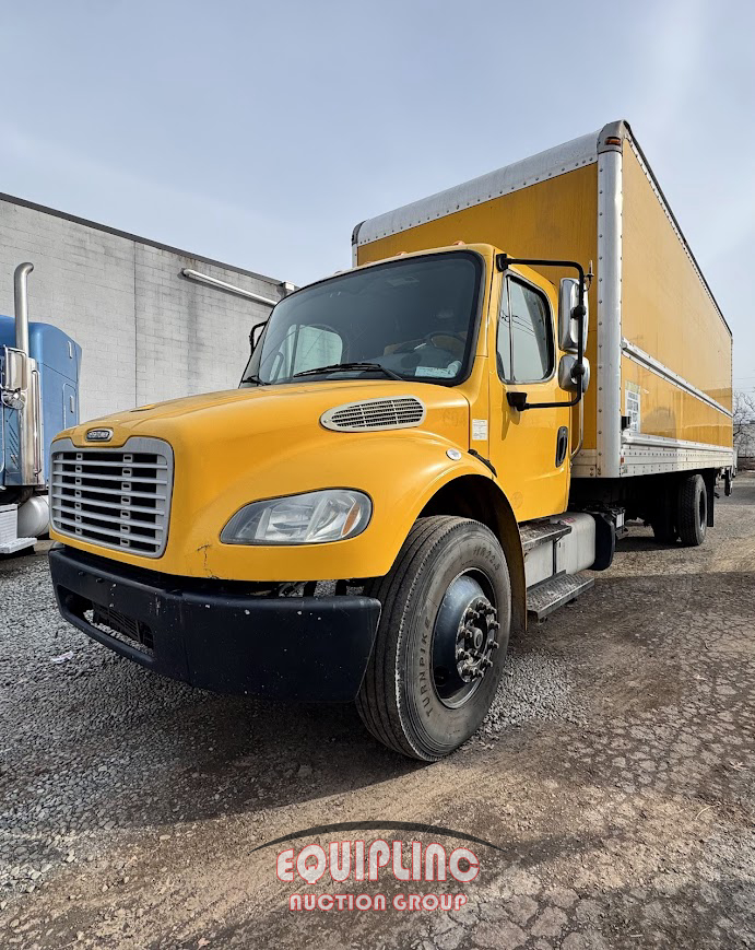 2013 Freightliner M2