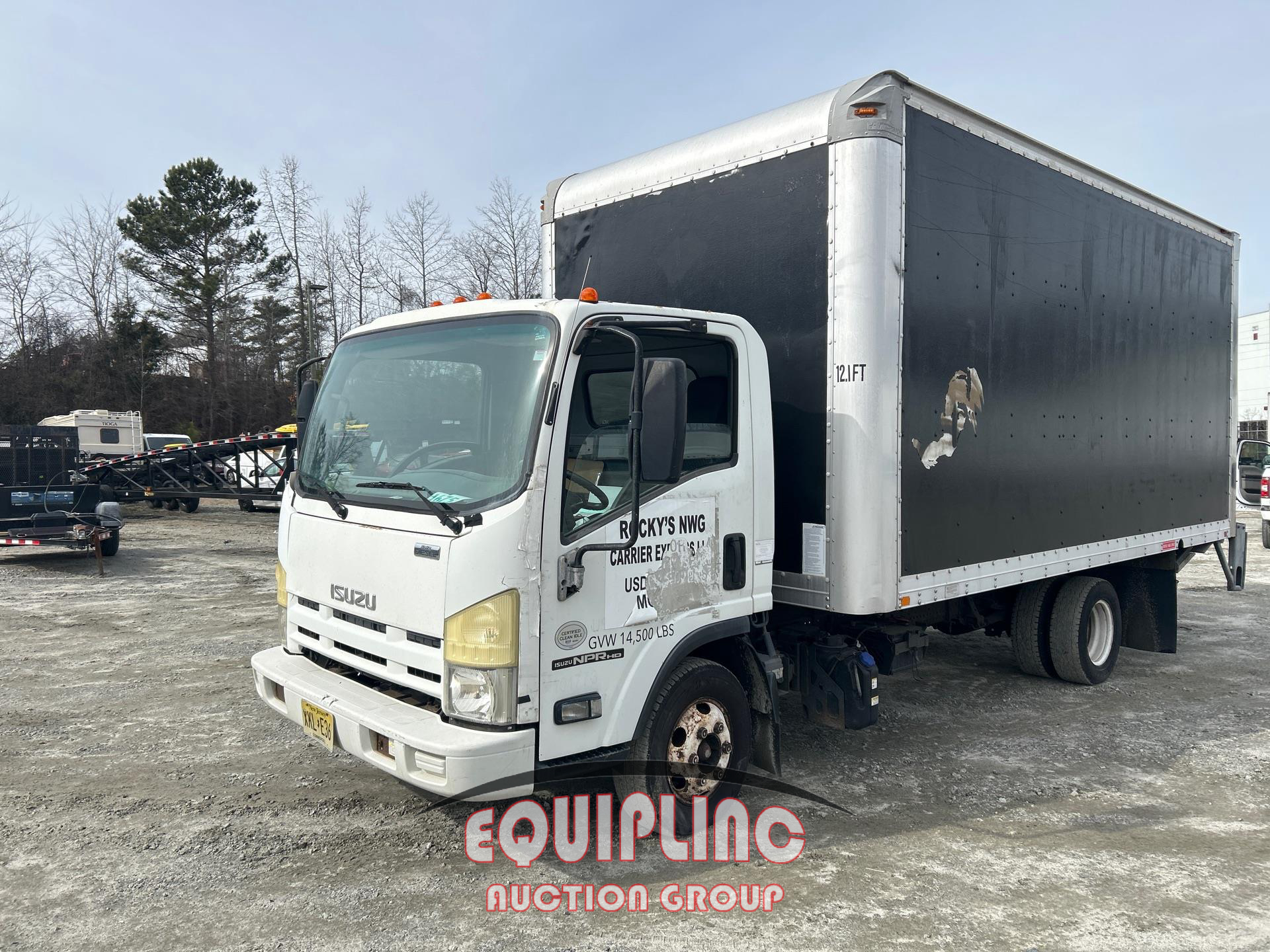 2014 Isuzu NPR S/A 4X2 17FT BOX TRUCK