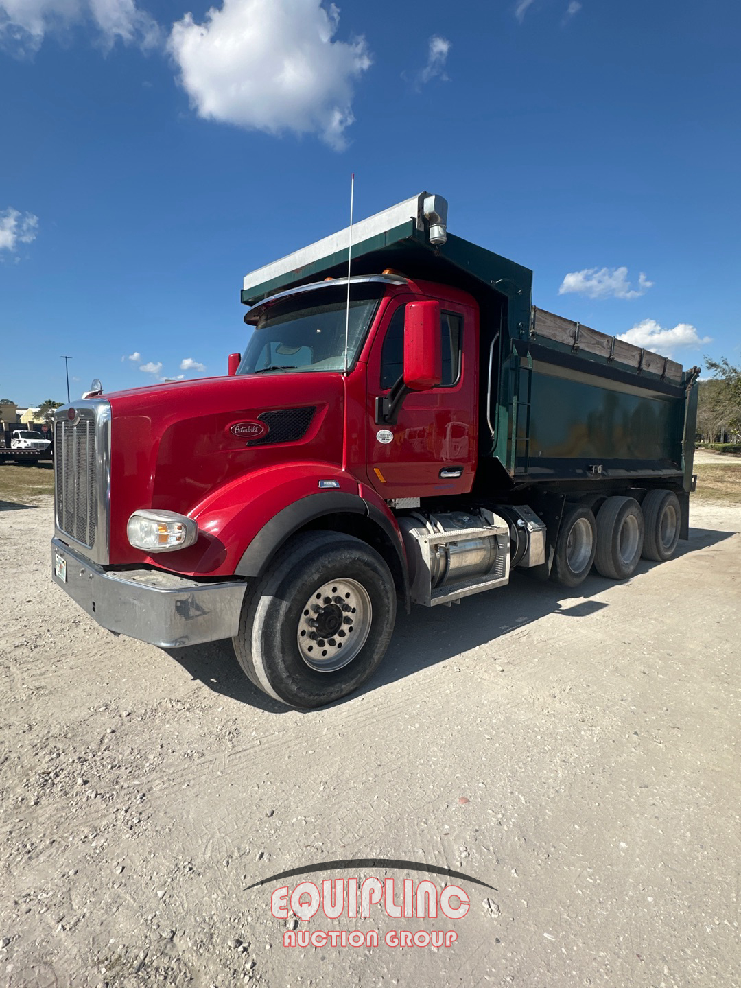 2015 Peterbilt 567