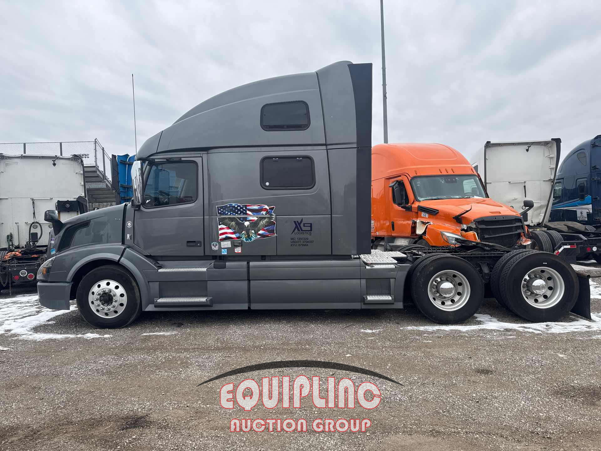 2017 VOLVO TRUCK VNL