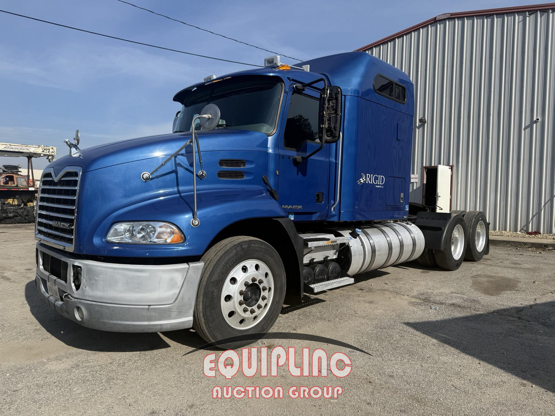 2017 Mack CXU613