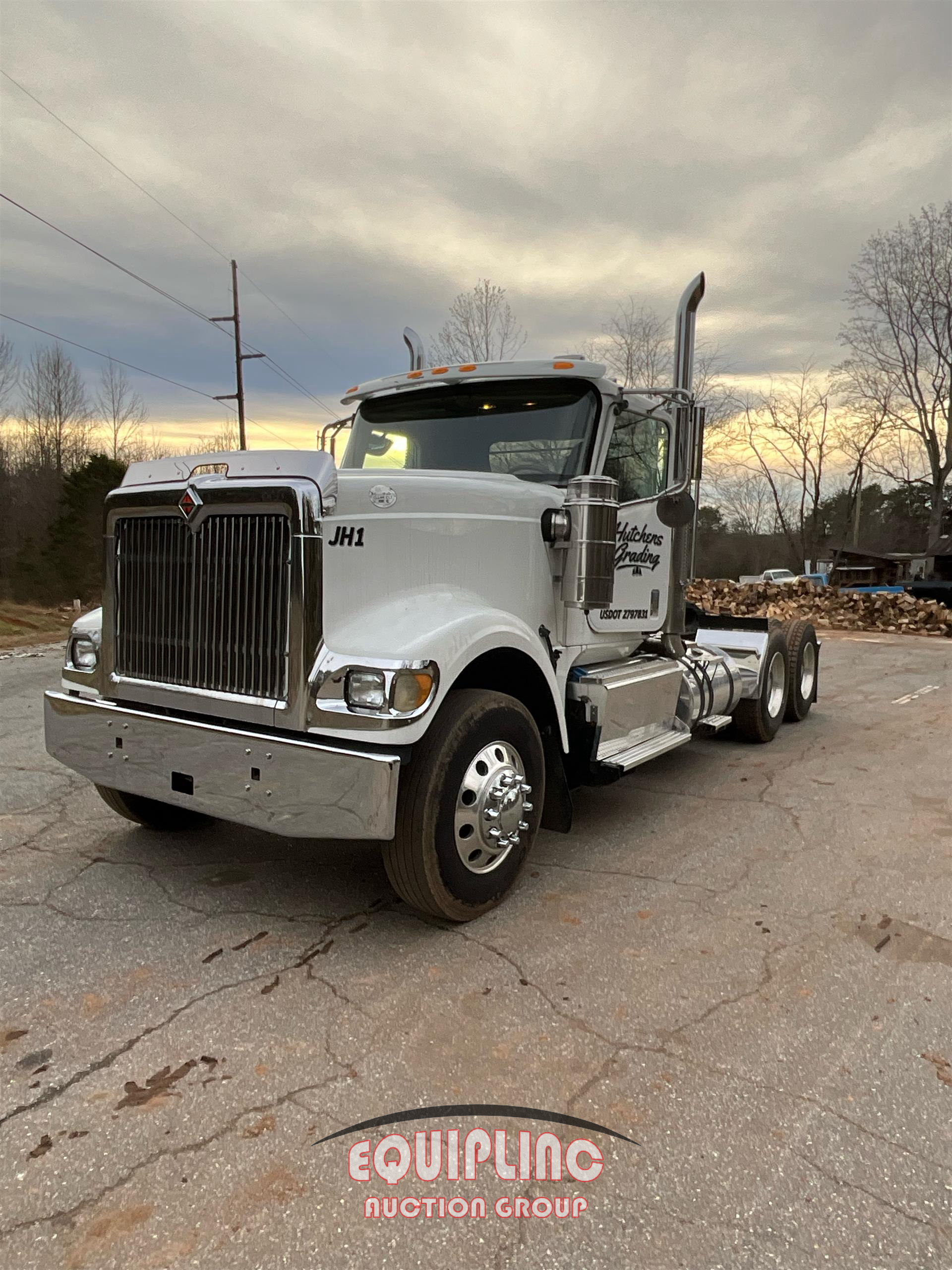 2017 International 9900I 6X4 T/A DAY CAB TRUCK TR