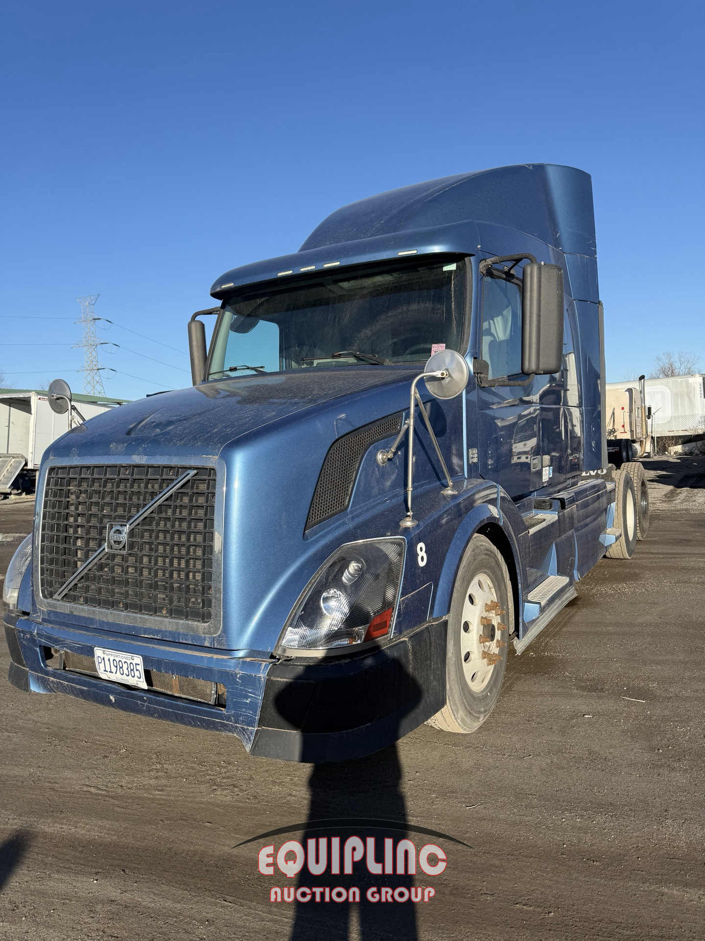 2012 Volvo VNL64T630 6X4 T/A SLEEPER TRUC