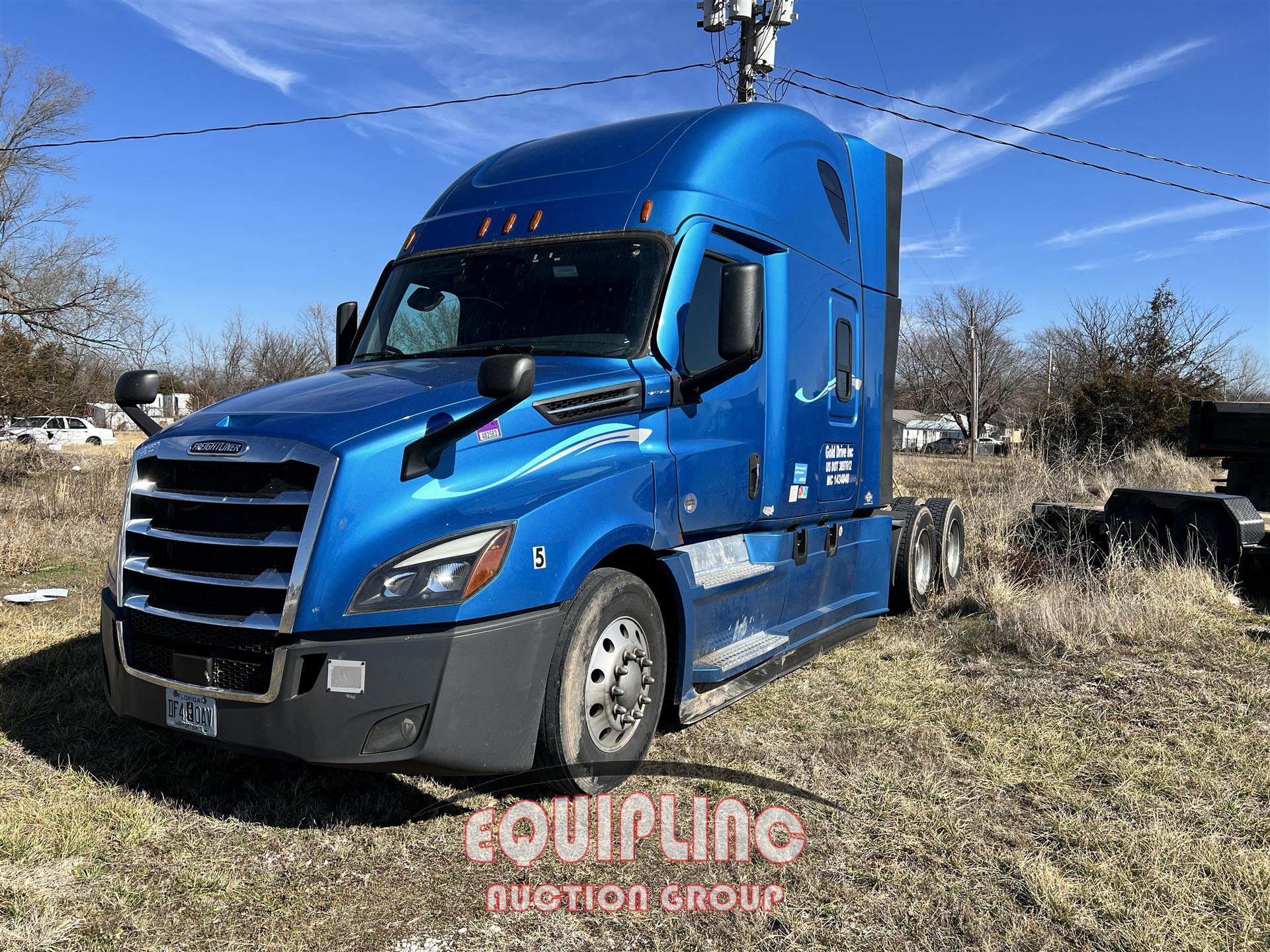 2022 Freightliner CASCADIA 126 6X4 T/A SLEEPER T