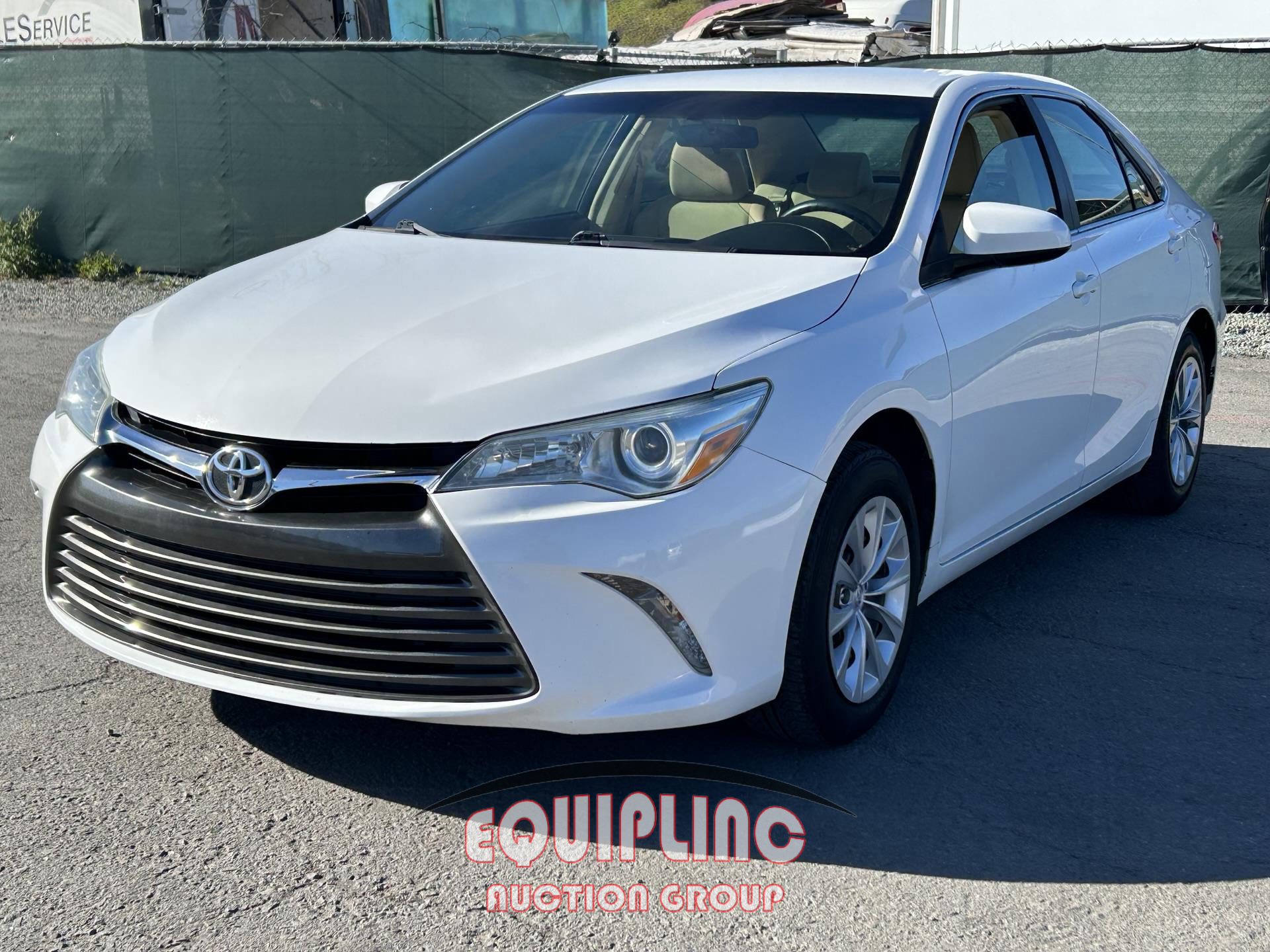 2017 TOYOTA Camry