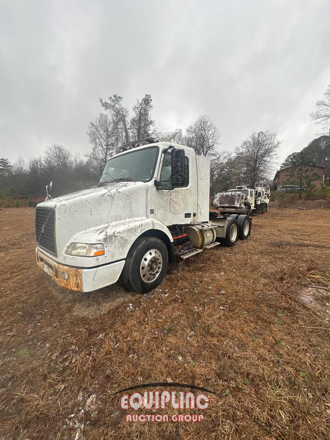 2008 VOLVO TRUCK VNM