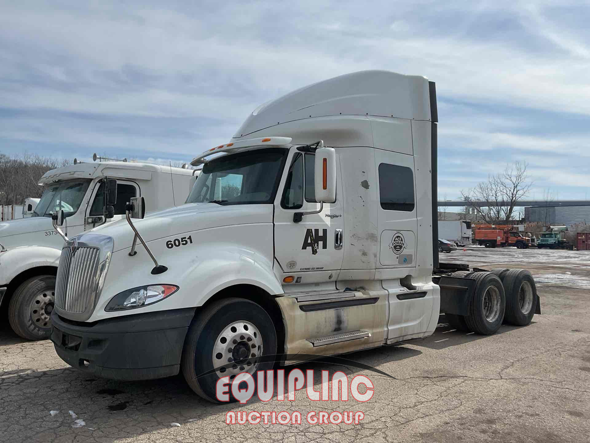 2014 International PROSTAR 122