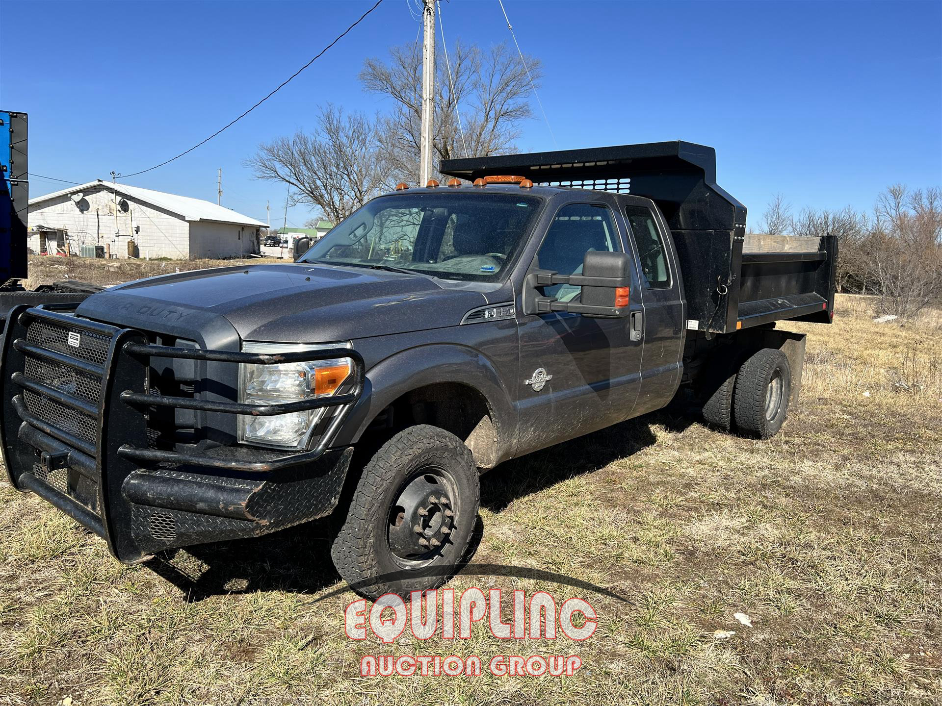 2014 Ford F350 4X2 S/A DUMP TRUCK