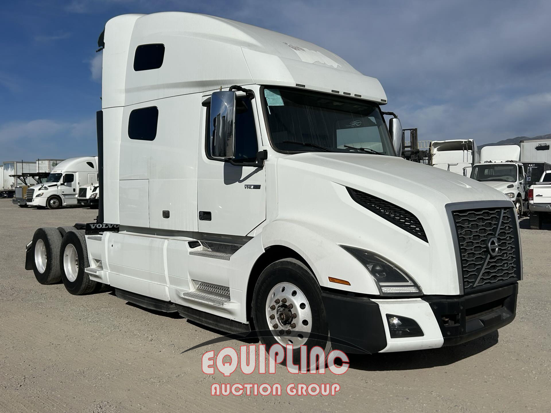 2020 VOLVO TRUCK VNL