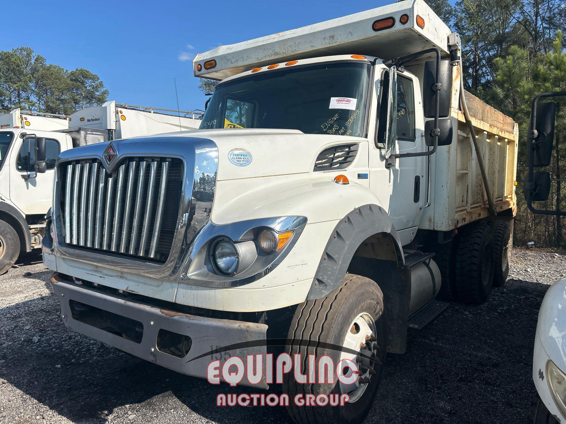 2014 International 7600 6x4 T/A DUMP TRUCK