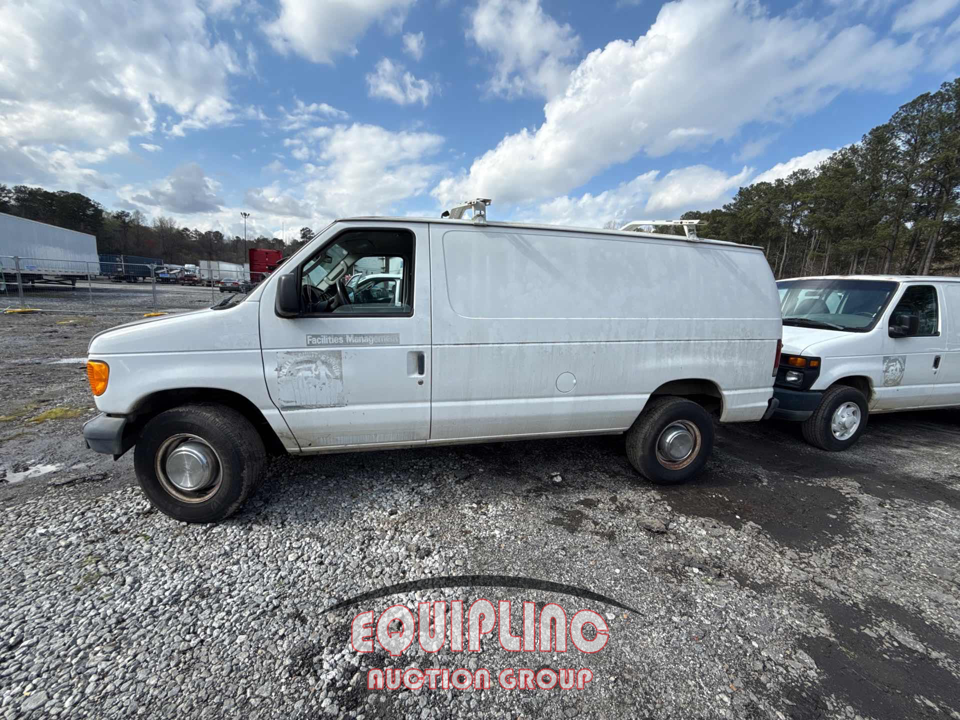 2006 Ford E-350