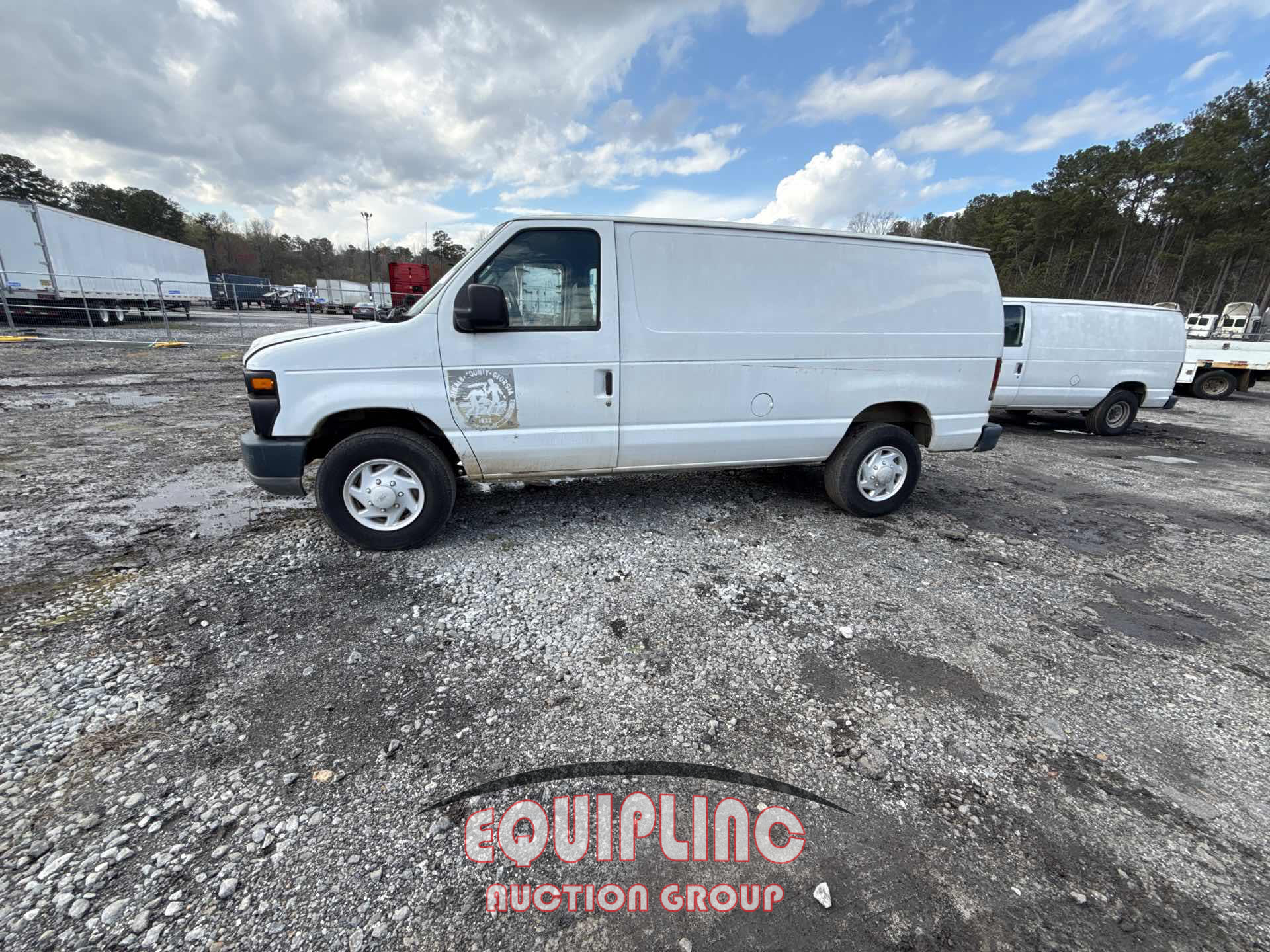 2008 Ford E-350