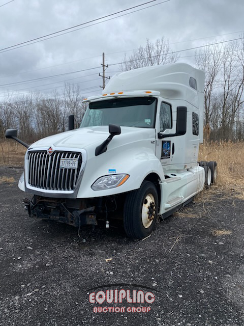 2018 International LT625