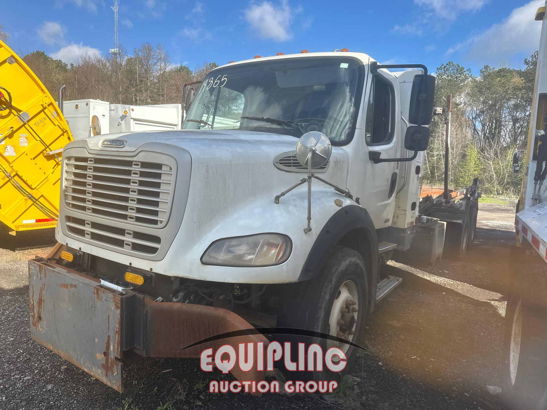 2012 Freightliner M2