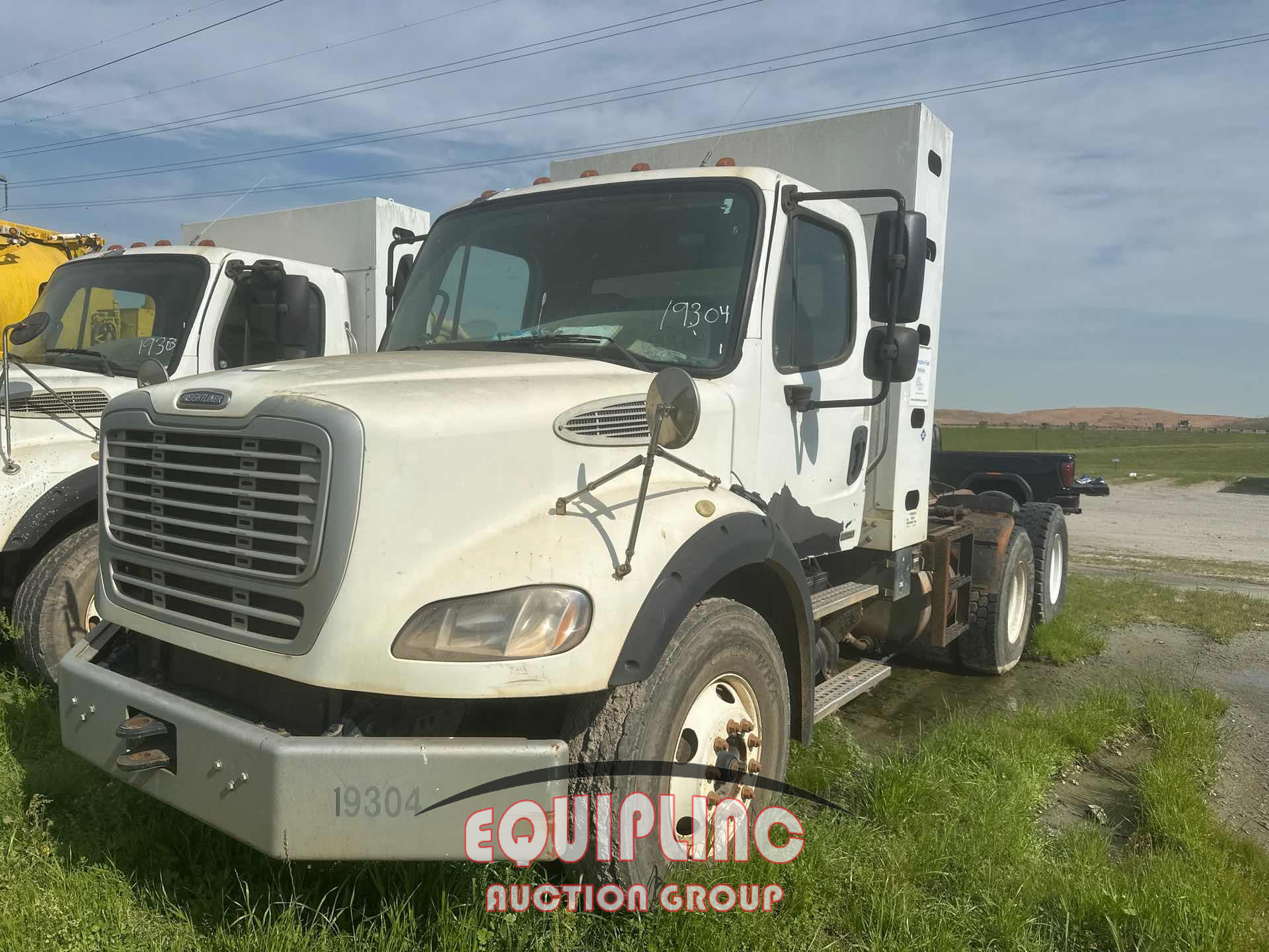 2012 Freightliner M2
