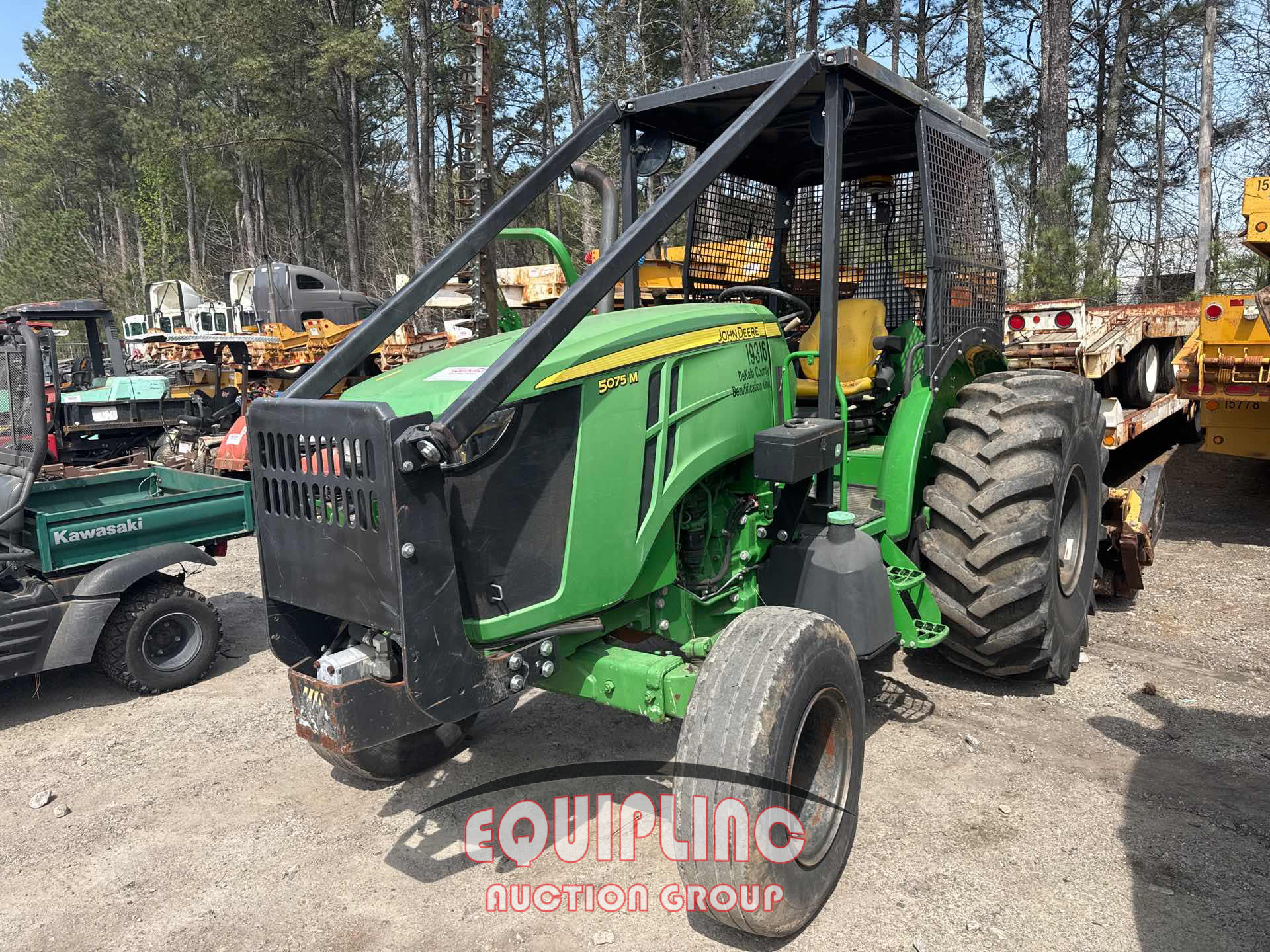 2016 John Deere 5075M