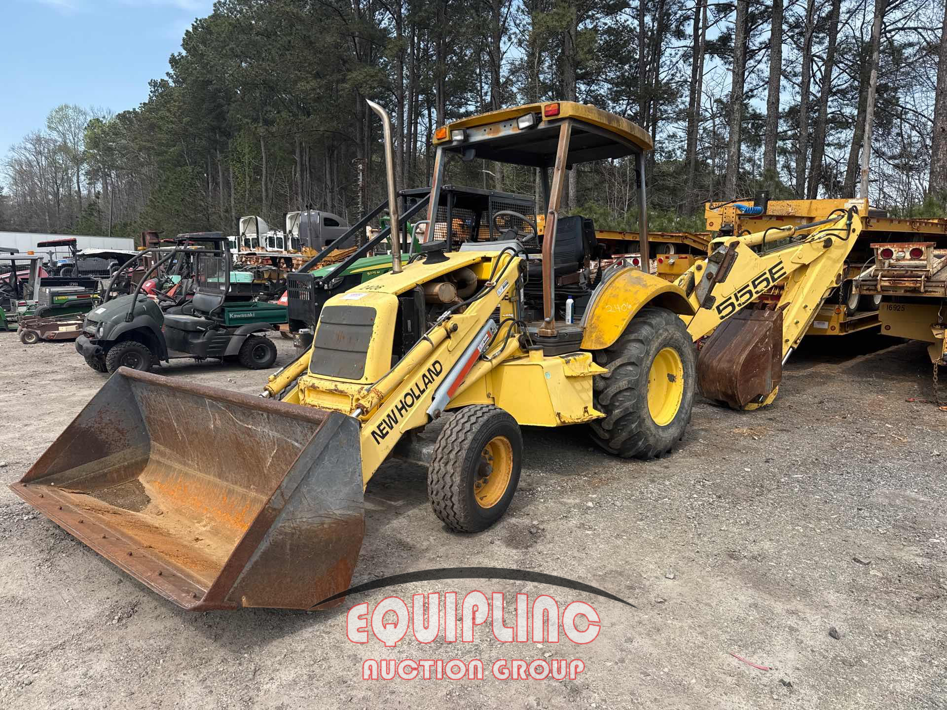 2000 NEW HOLLAND 555E