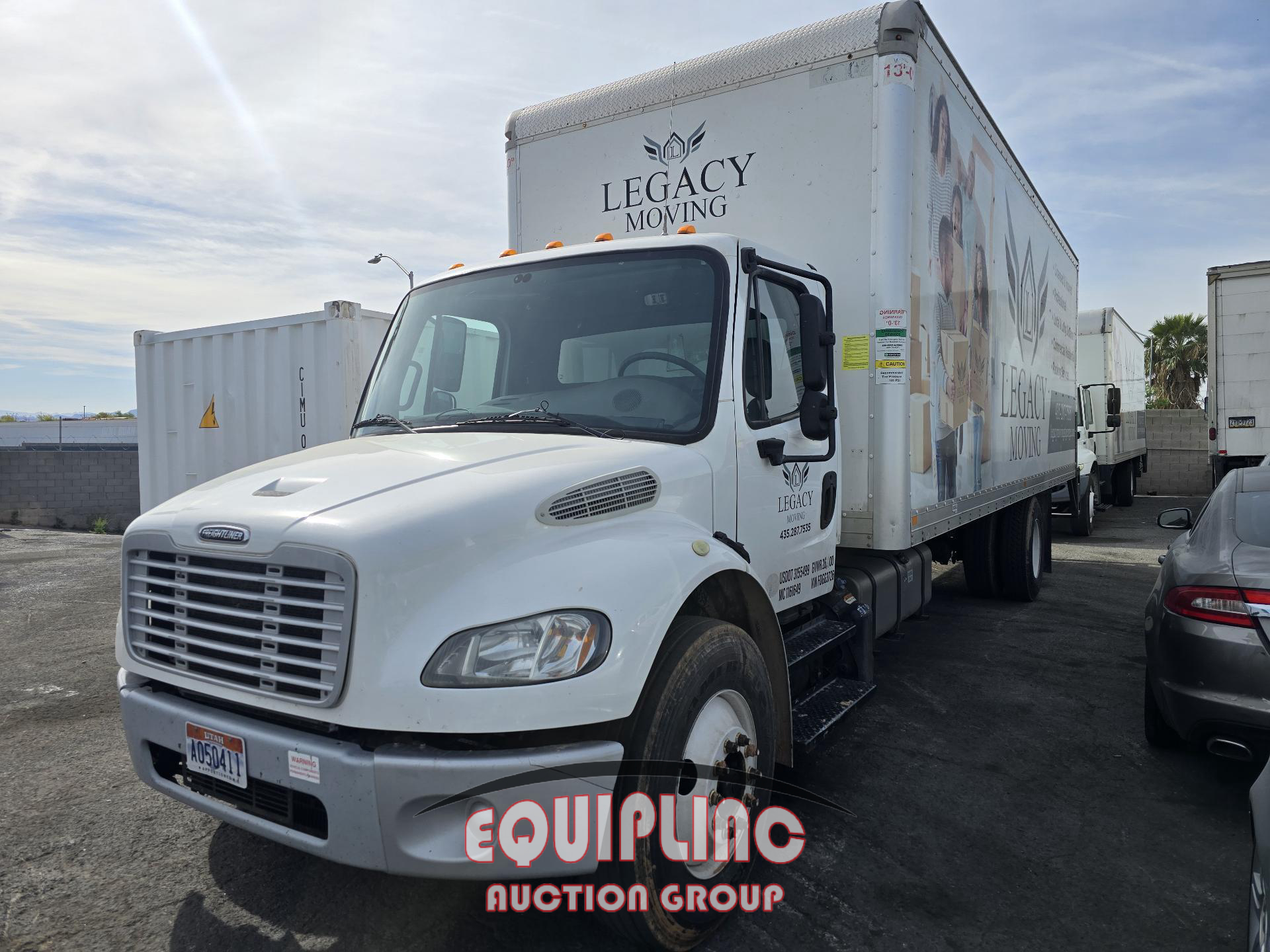 2015 Freightliner M2 4X2 S/A BOX TRUCK