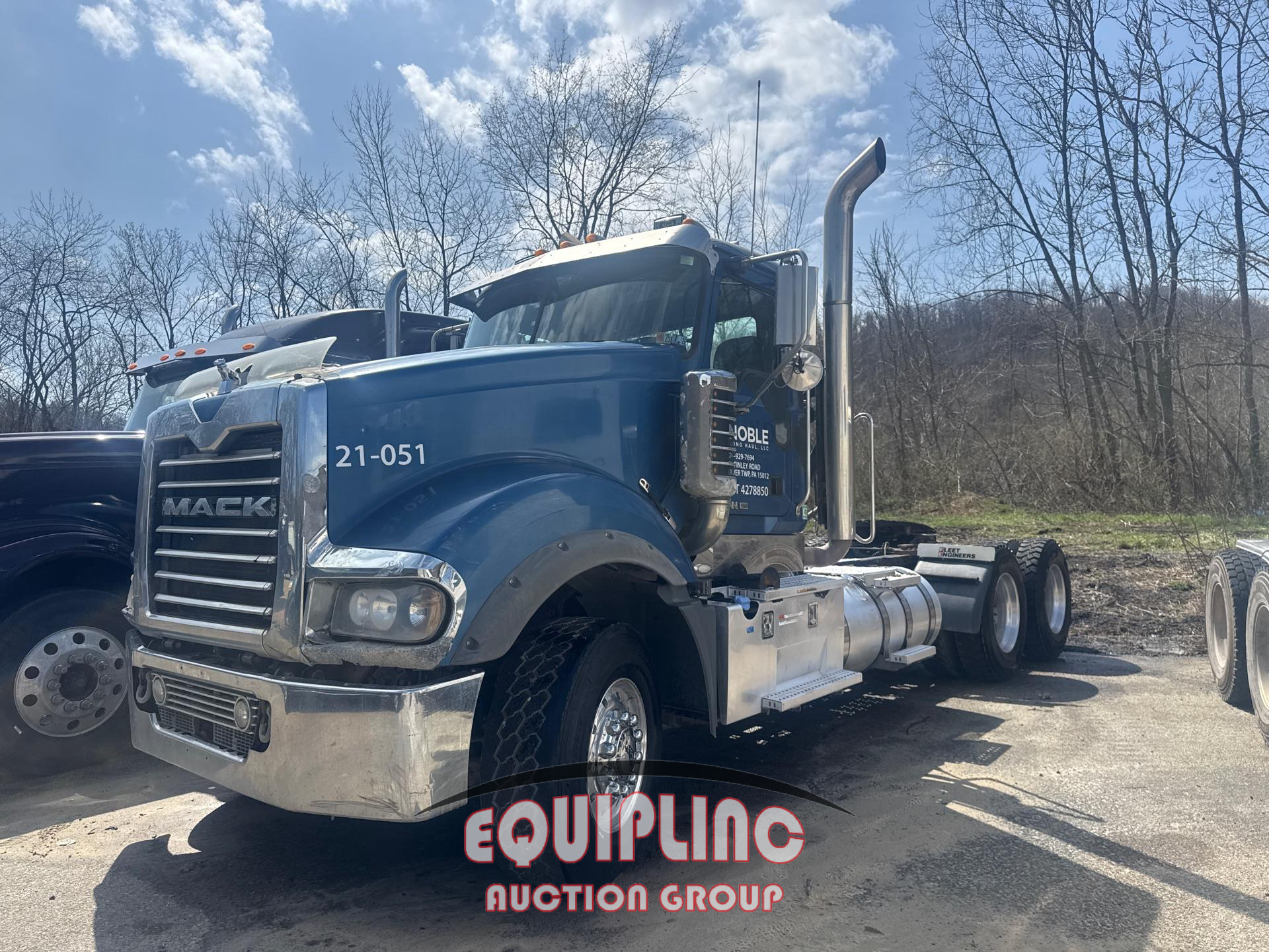 2016 Mack TD (Titan)