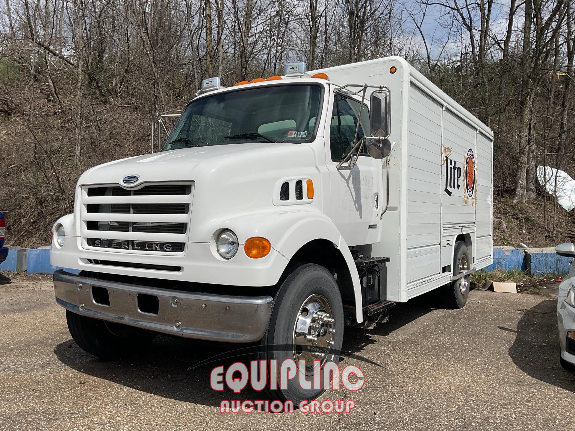 2002 STERLING TRUCK L7500 series