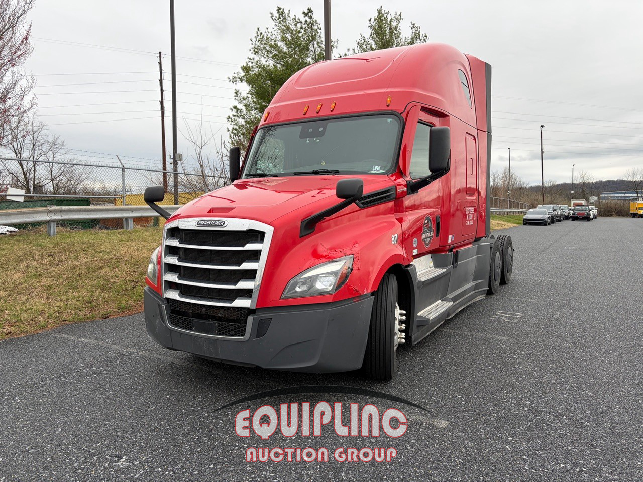2021 Freightliner CASCADIA 126