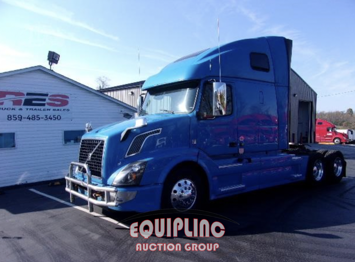 2018 VOLVO TRUCK VNL