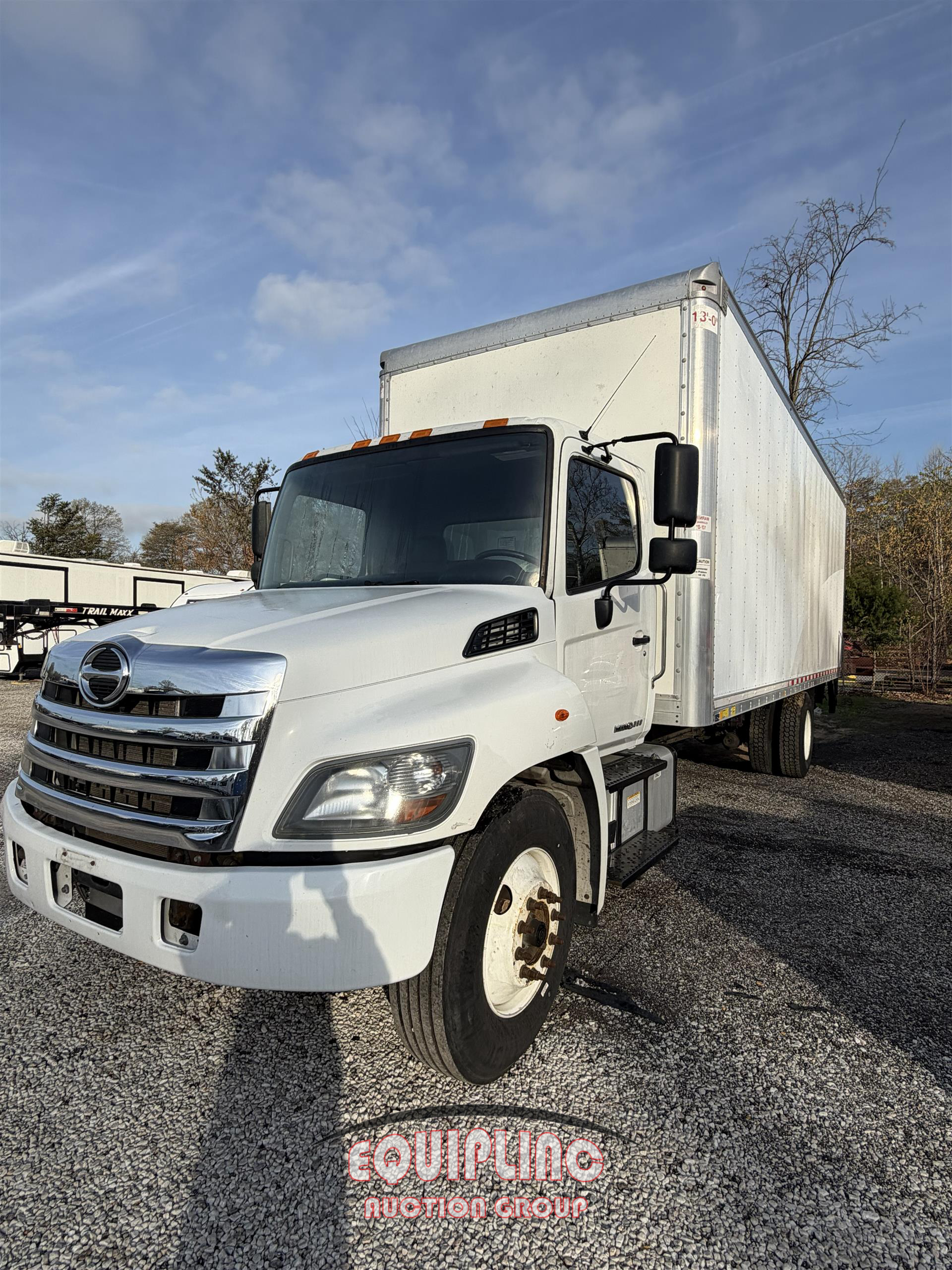 2019 Hino 268 4X2 S/A 26FT BOX TRUCK