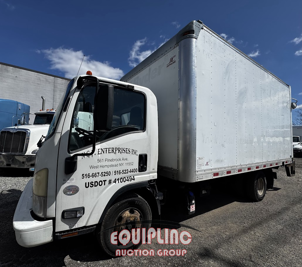 2015 Isuzu NPR 4X2 16FT BOX TRUCK