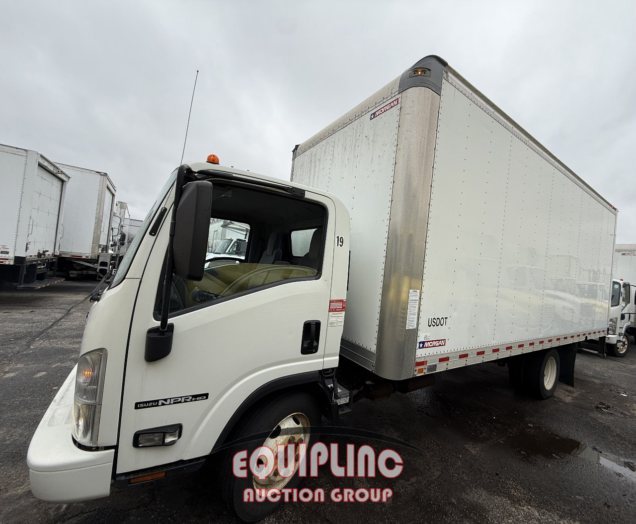 2019 Isuzu NPR 4X2 S/A 20FT BOX TRUCK