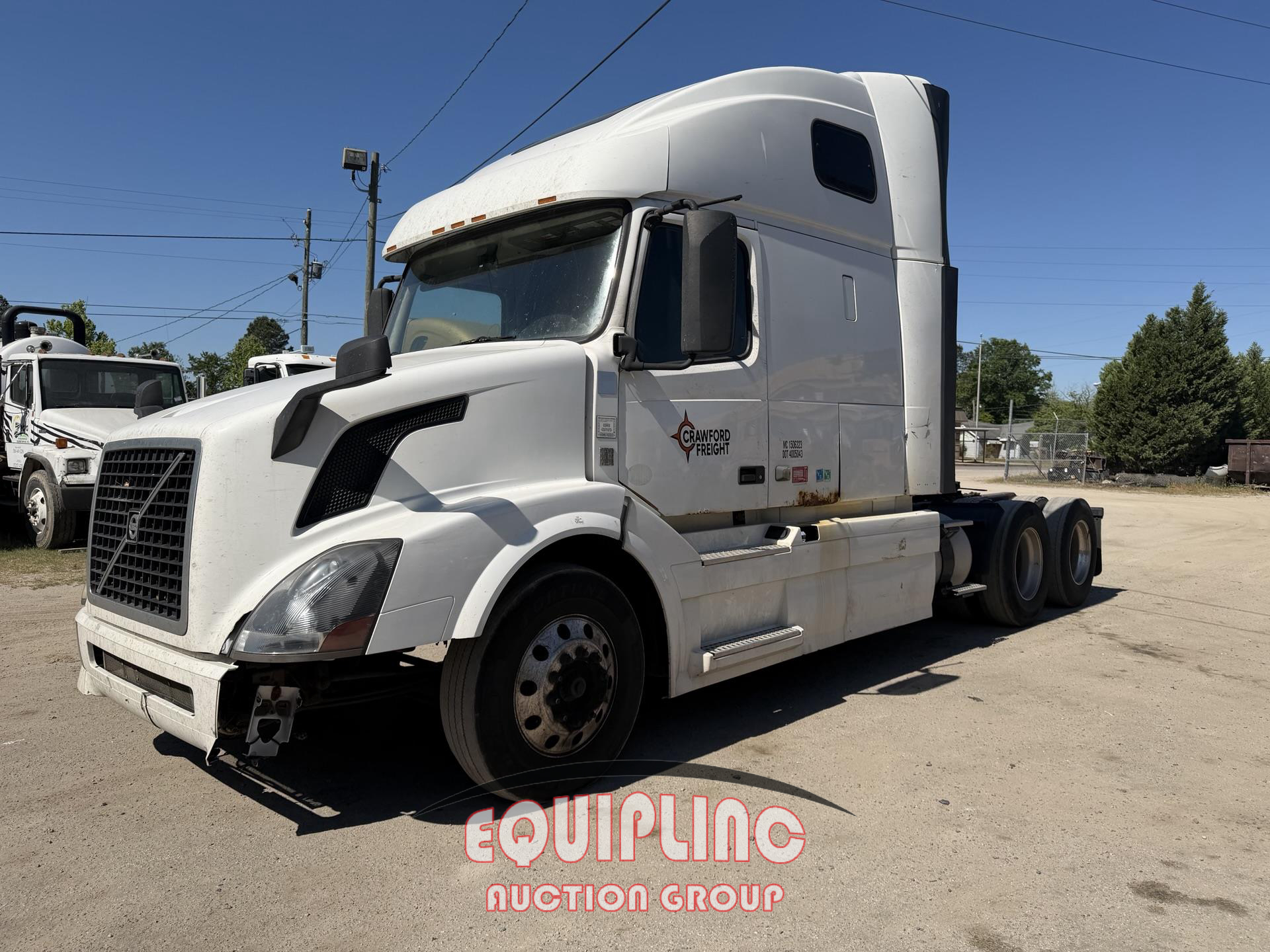 2015 Volvo VNL 6X4 T/A SLEEPER TRUCK TRAC