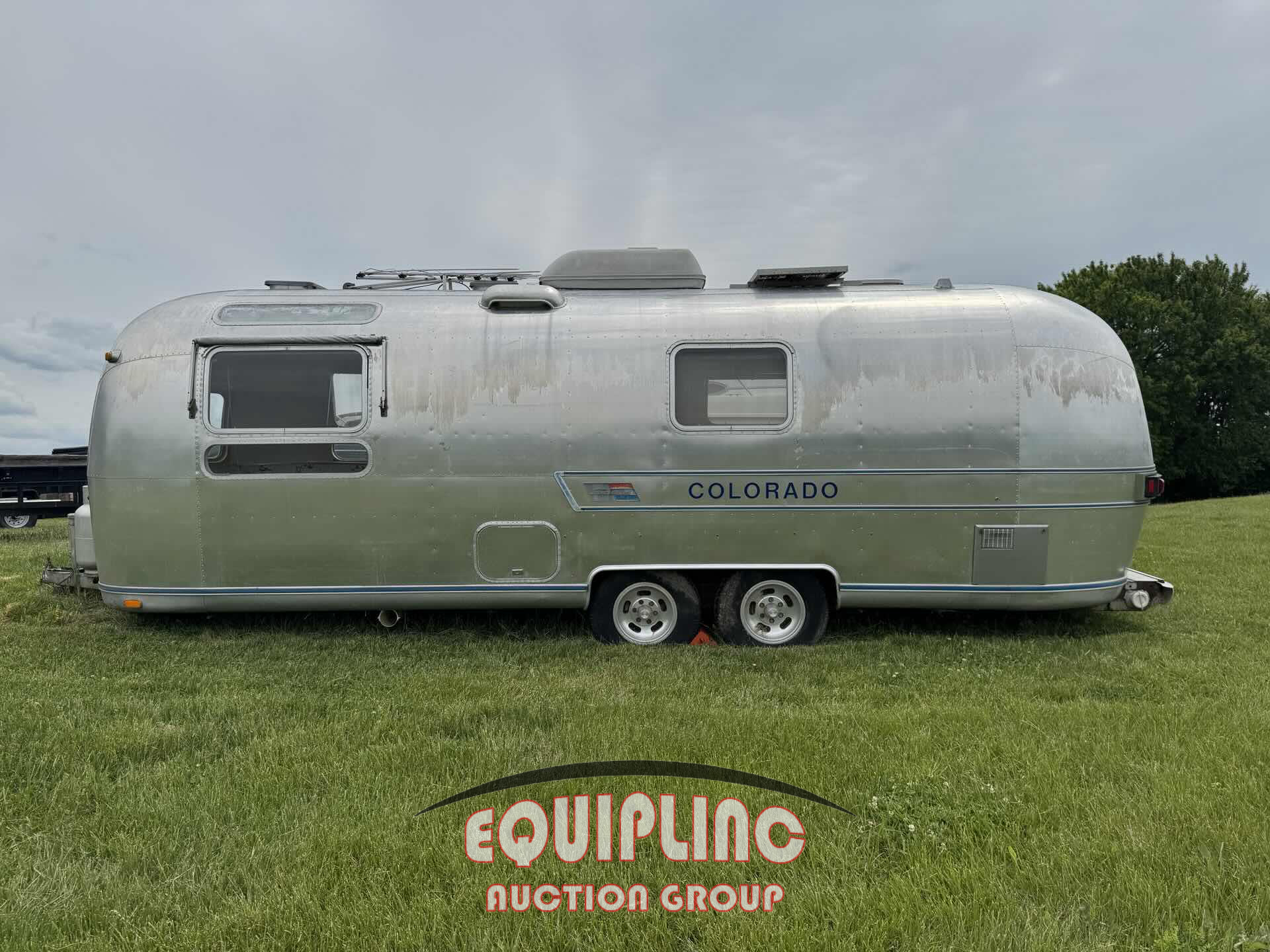 1975 AIRSTREAM 27' LAND YACHT